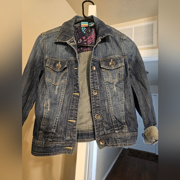 Jean Jacket - Picture 2 of 2